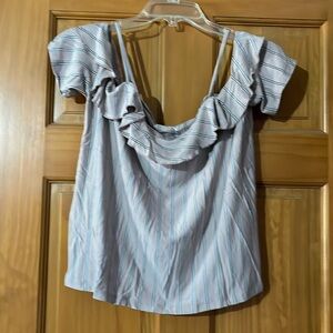American eagle off shoulder dressy T